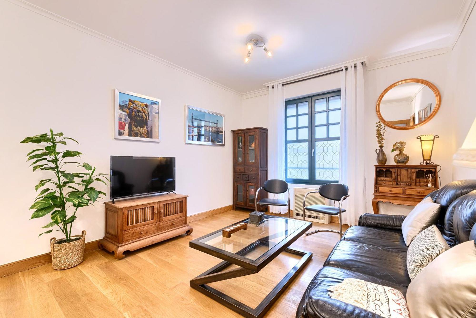 Appartamento Vivienda Turistica Acogedora Y Elegante En Irala Bilbao